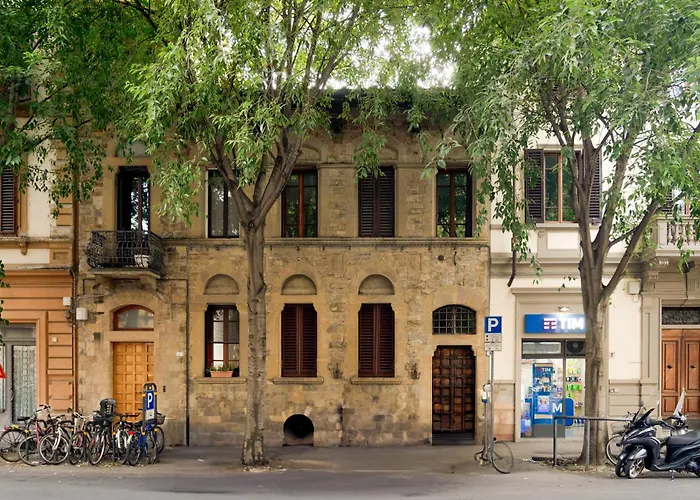 Modern Apartment In Florence